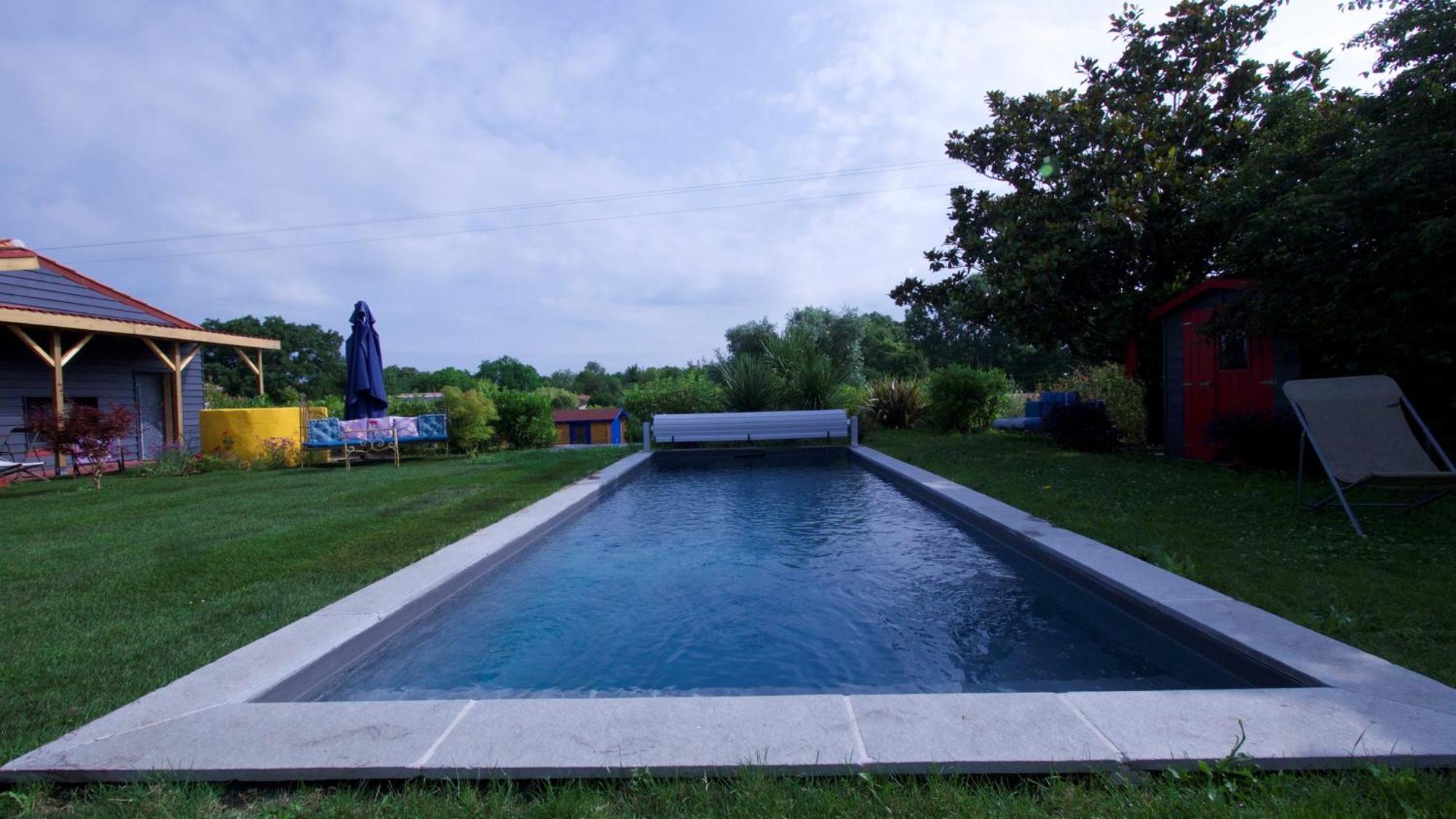 Les Jardins D'Ispahan Prignac-et-Marcamps ภายนอก รูปภาพ